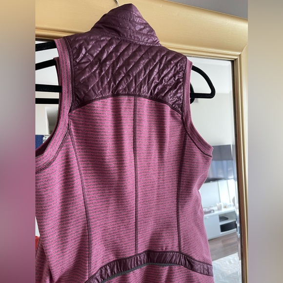 Lululemon Rebel Runner Vest - Picture 3 of 10